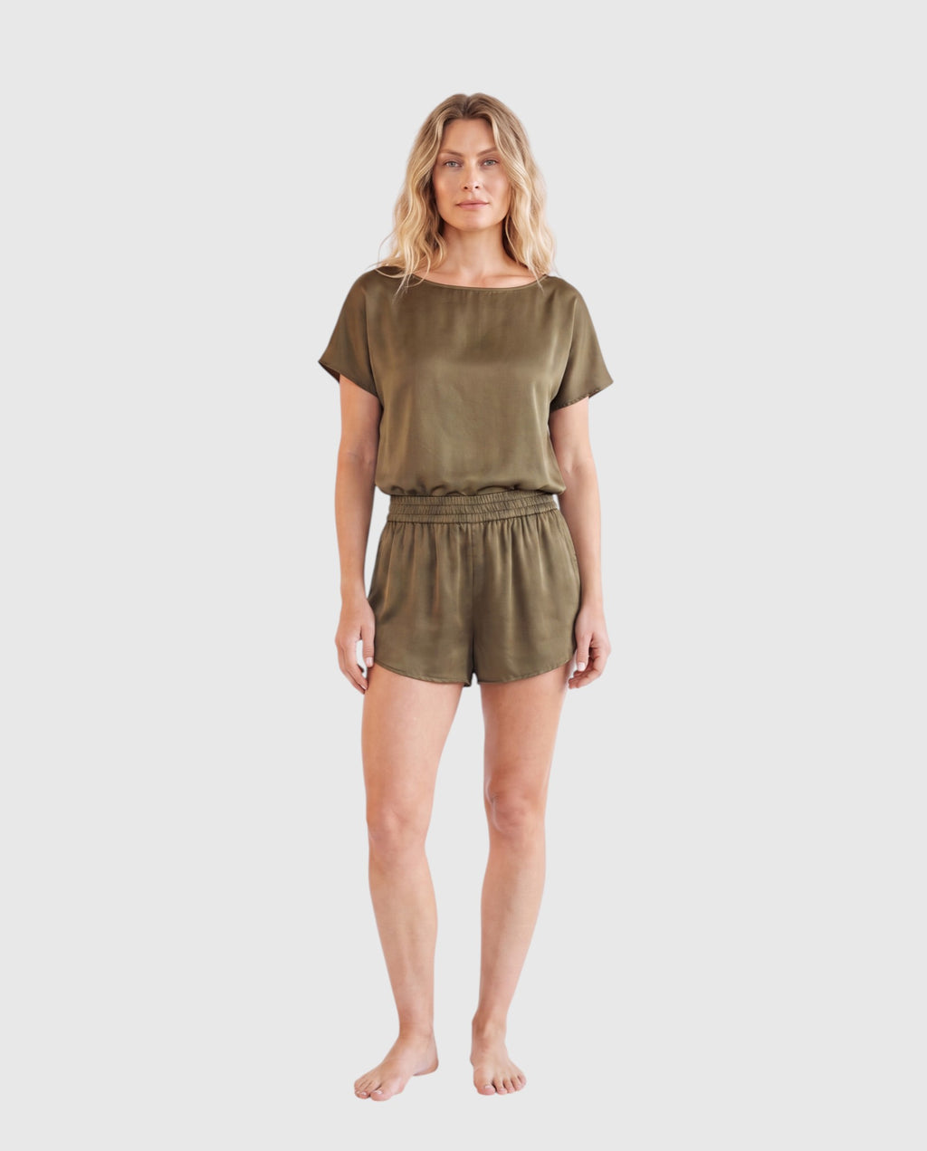 silk sprint shorts in olive